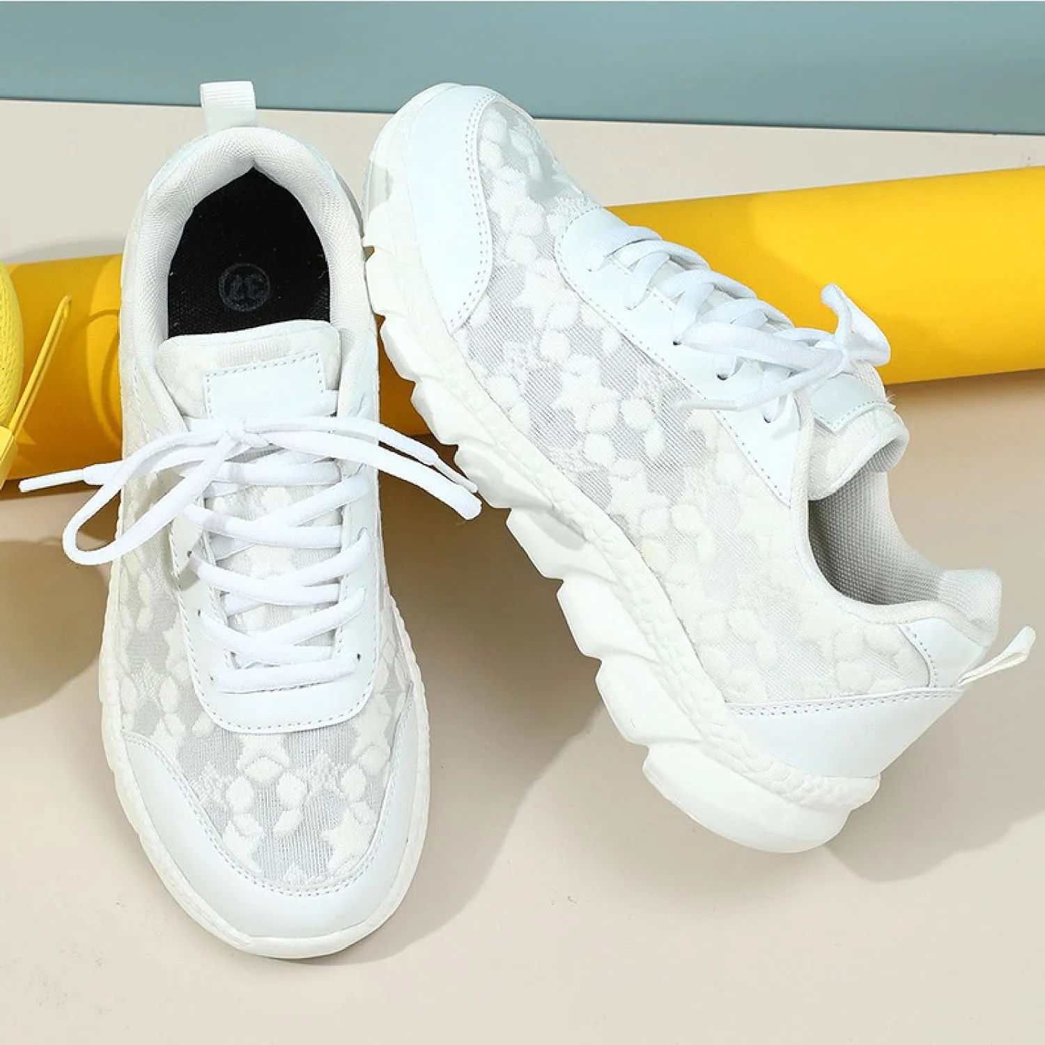 2024 New Women's Luxurious Orthopedic Sneakers, Hollow Breathable Mesh Shoes, Comfortable Hollow Running Shoes