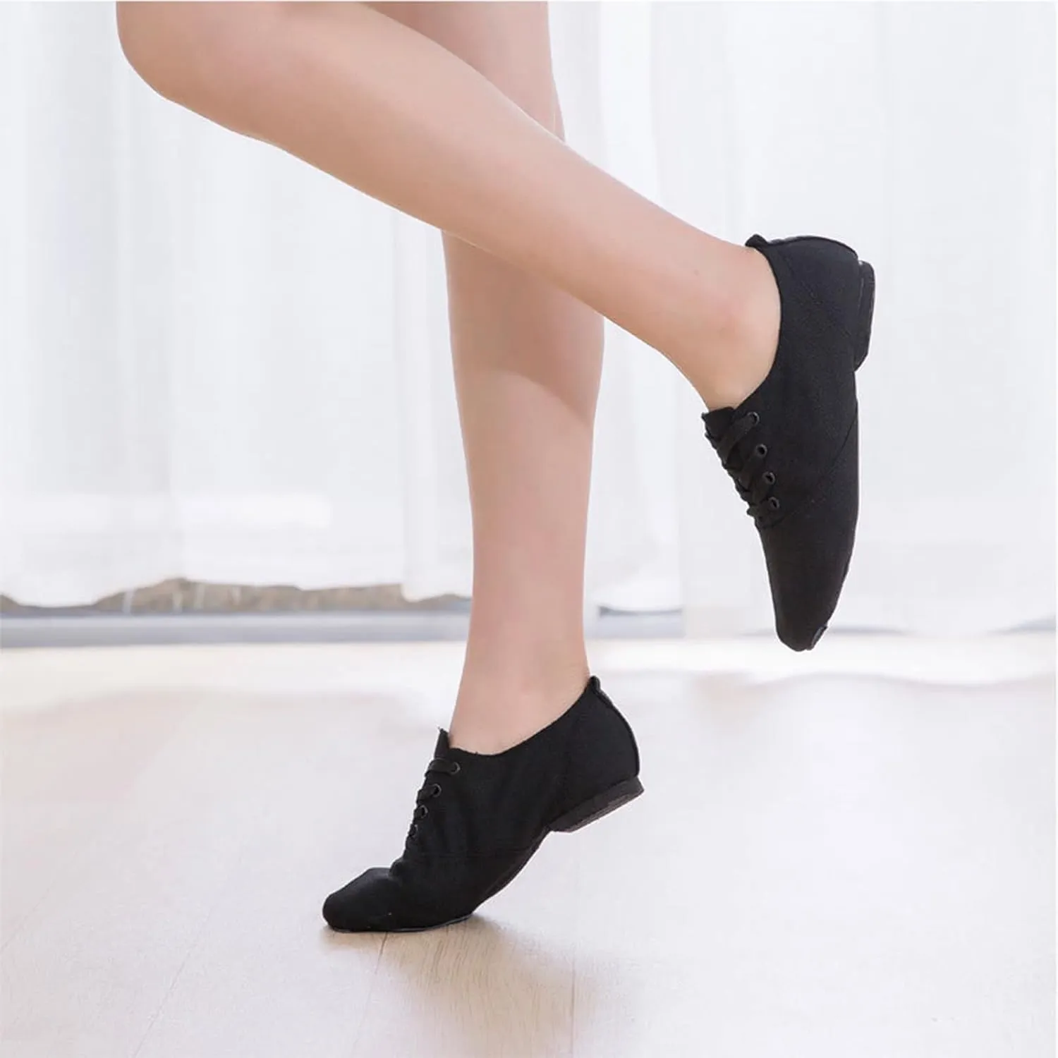 Canvas Lace-up Dance Shoes Flat Practice Jazz Dancing Boots for Girl Boy Split-Sole Dance Ballet Sneakers Shoes