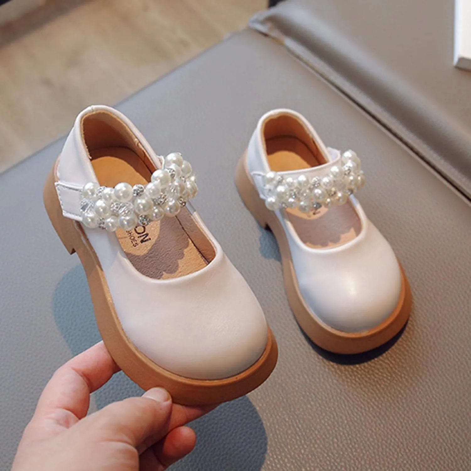 Fashion All Season Children Casual Shoes For Girls Flat Soles Thick Soles Solid Pearl Hook Loop Leather Toddler Boots