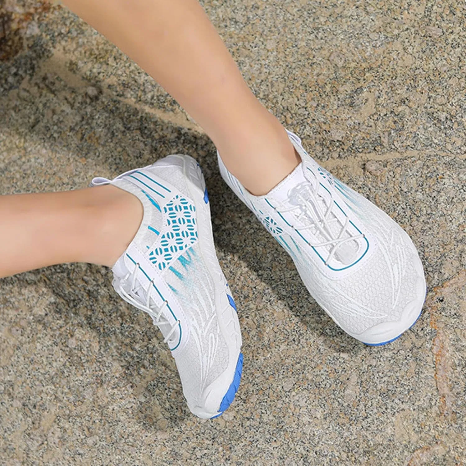 Fashion Orthopedic Sneakers for Men Breathable Mesh Comfortable Tennis Shoe Men's Stylish Lightweight Sneakers
