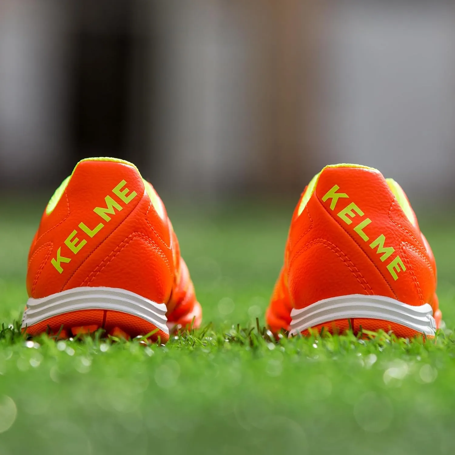 KELME Boys Soccer Cleats Kids Indoor Football Trainning Shoes Athletic Girl Wide Turf Outdoor Shoes