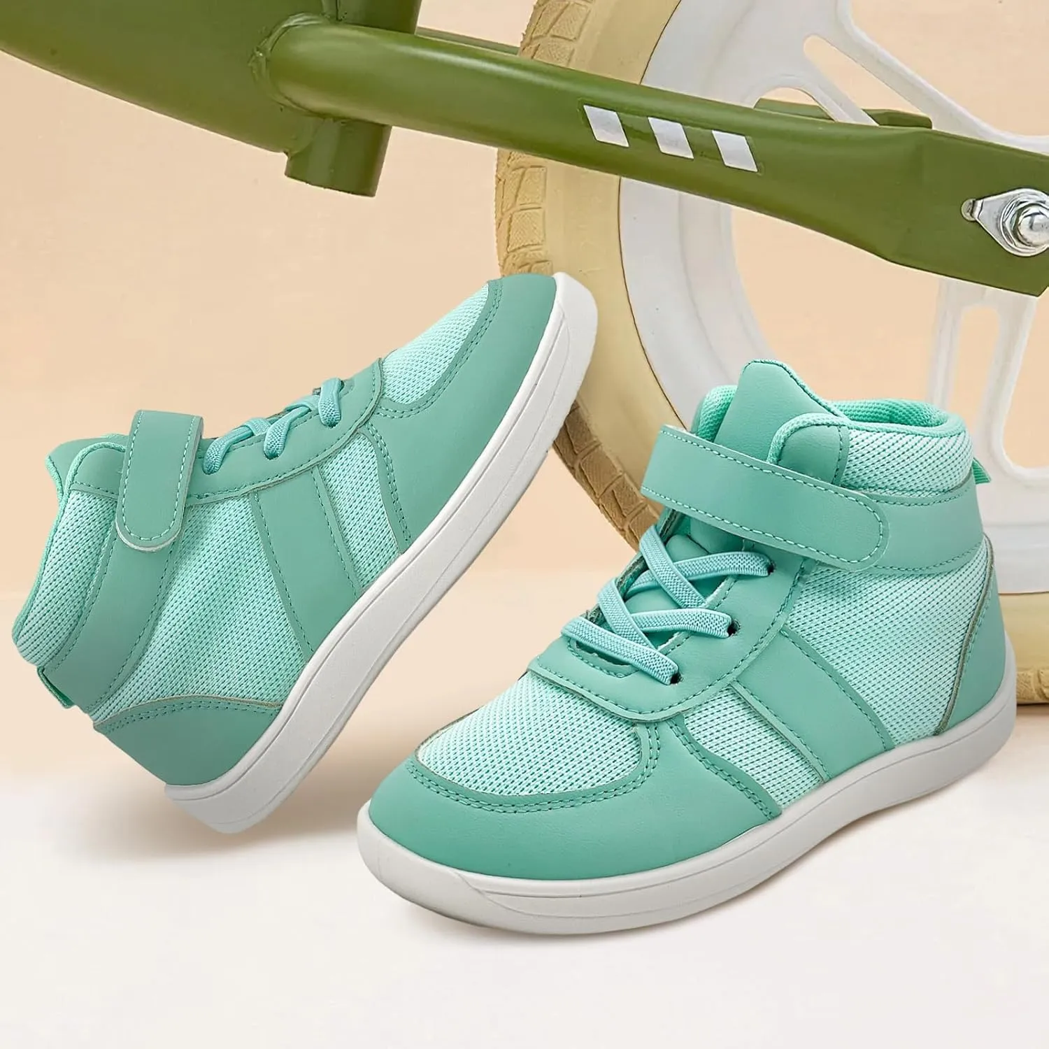 Kids High Top Barefoot Shoes Boys Girls Wrestling Shoes Anti-Skid Adventure Hiking Boots