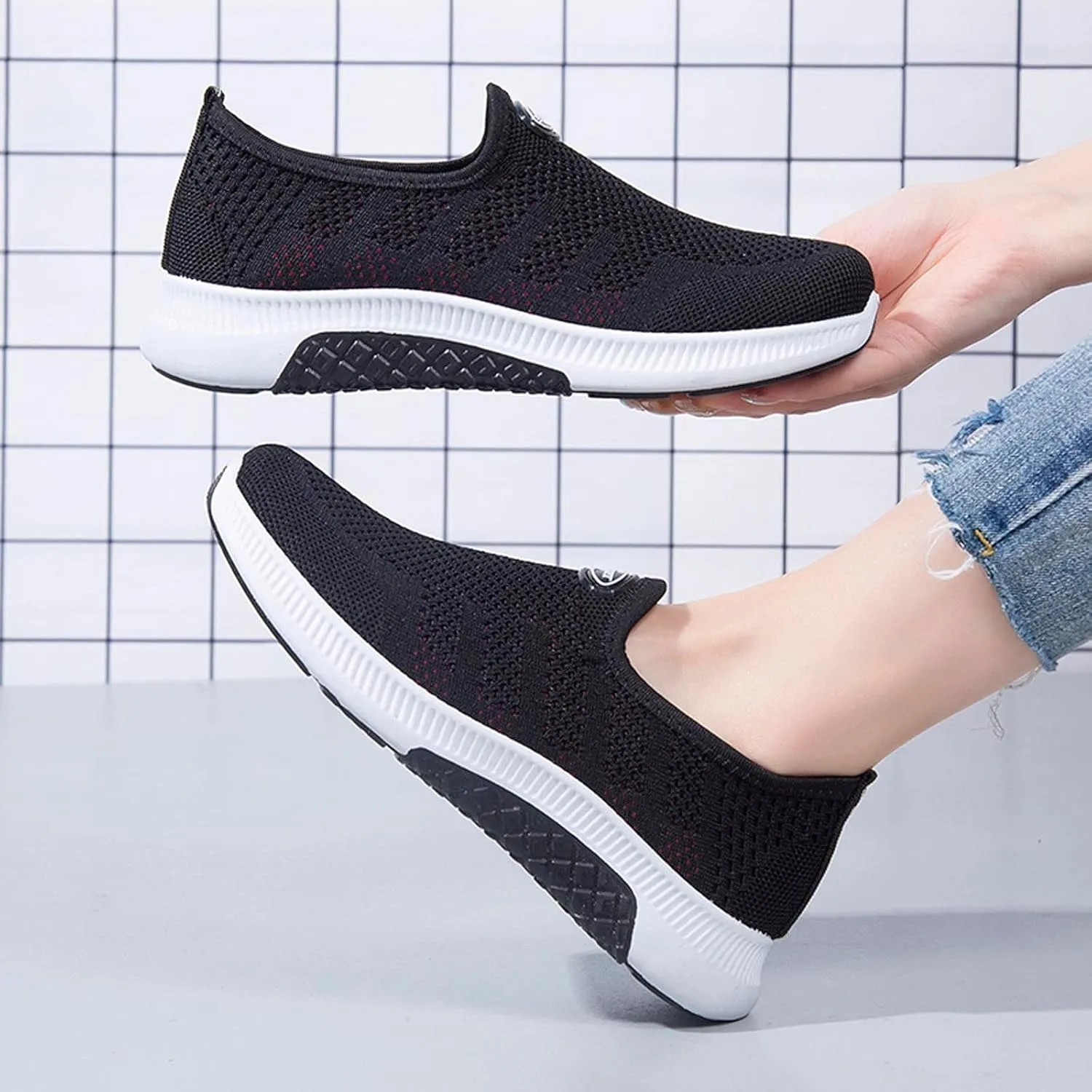 Men's Casual Slip-on Loafers Womens Fashion Sneakers Gym Shoes Men Wide Toe Box Trendy Casual Platform Loafers for Women Slip On Sneakers Men