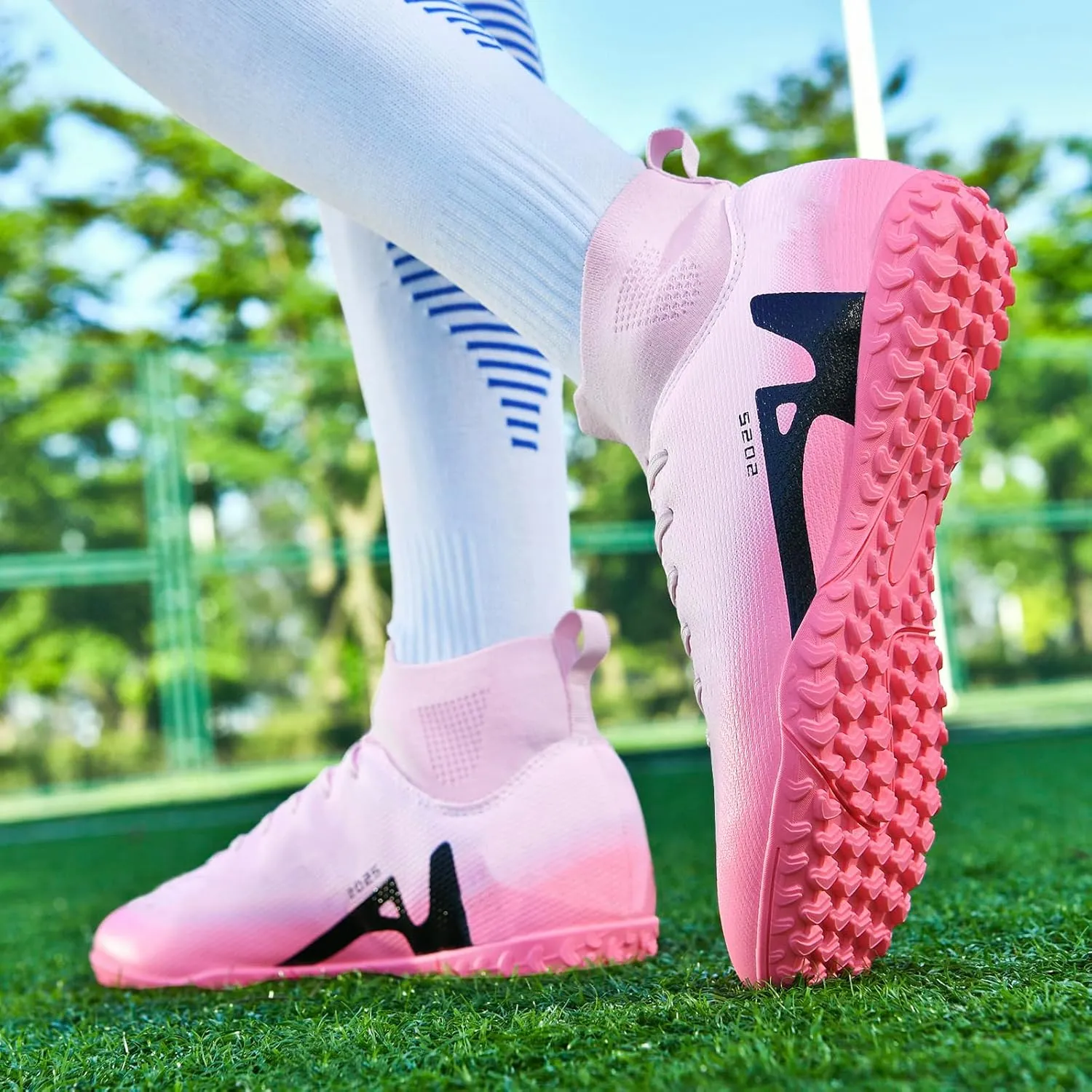 Men's Soccer Shoes High-Tops Lace-Up Non-Slip Spikes Indoor Football Futsal TF Turf Cleats