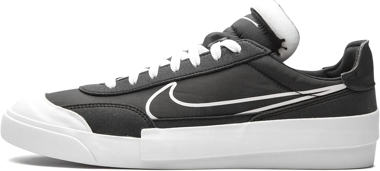 NIKE Men's Tennis Shoe