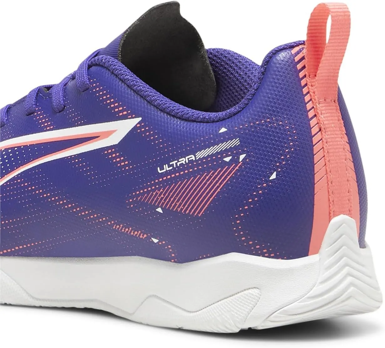 PUMA Unisex-Child Ultra Play Indoor Training Sneaker