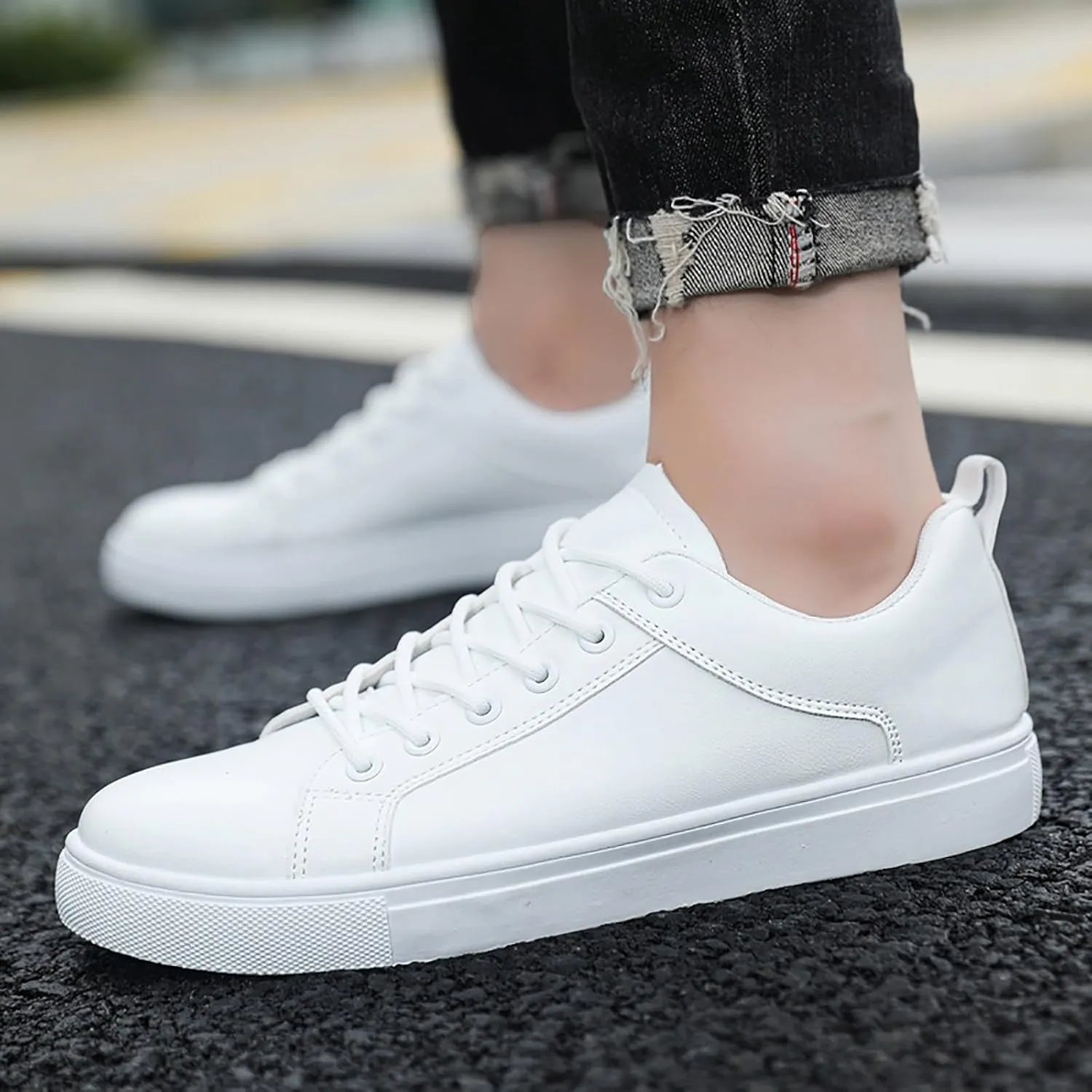 Slip On Casual Shoes Women's Sneakers in White in Wide Width Work Shoes Women Slip on Non Slip Low Top Casual Loafers for Women Dressy Womens White Sneakers