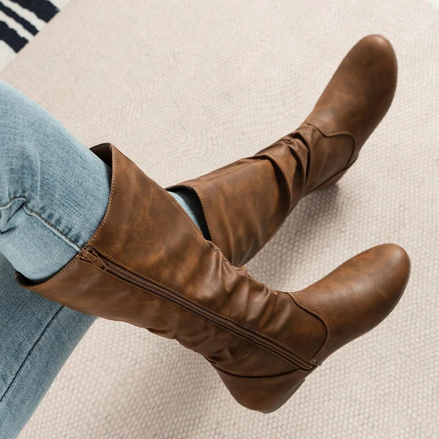 Womens Boots Fashion Side Zipper Thick Heels Retro Boots for Women Round Head Pleated PU Leather Mid-Calf Boots