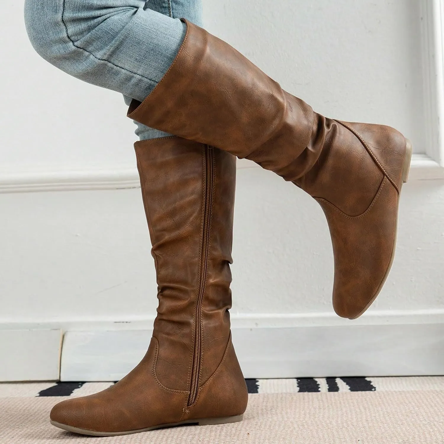 Womens Boots Fashion Side Zipper Thick Heels Retro Boots for Women Round Head Pleated PU Leather Mid-Calf Boots