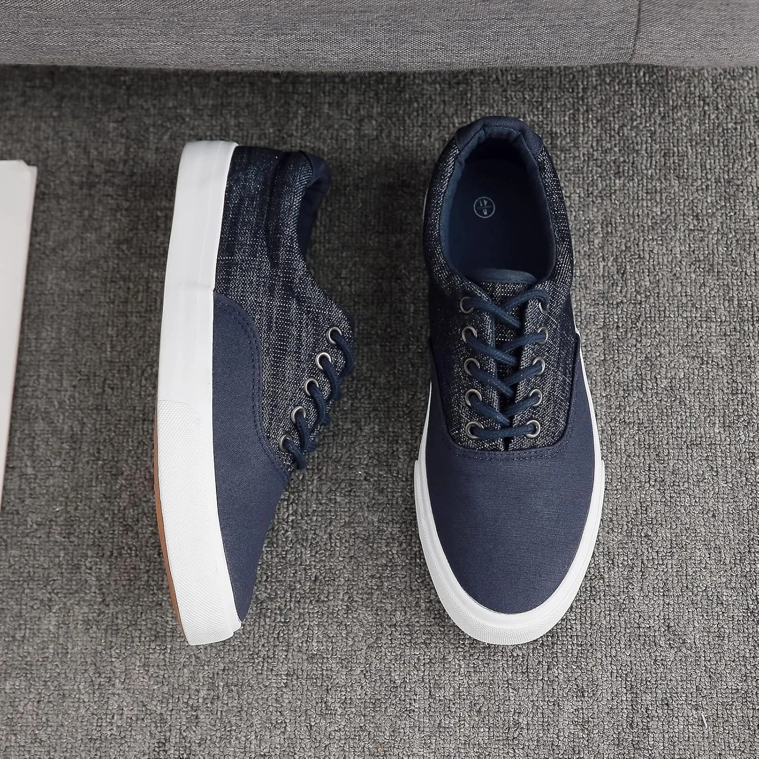 yageyan Mens Low Top Canvas Walking Shoes Lace-up Fashion Sneakers Casual